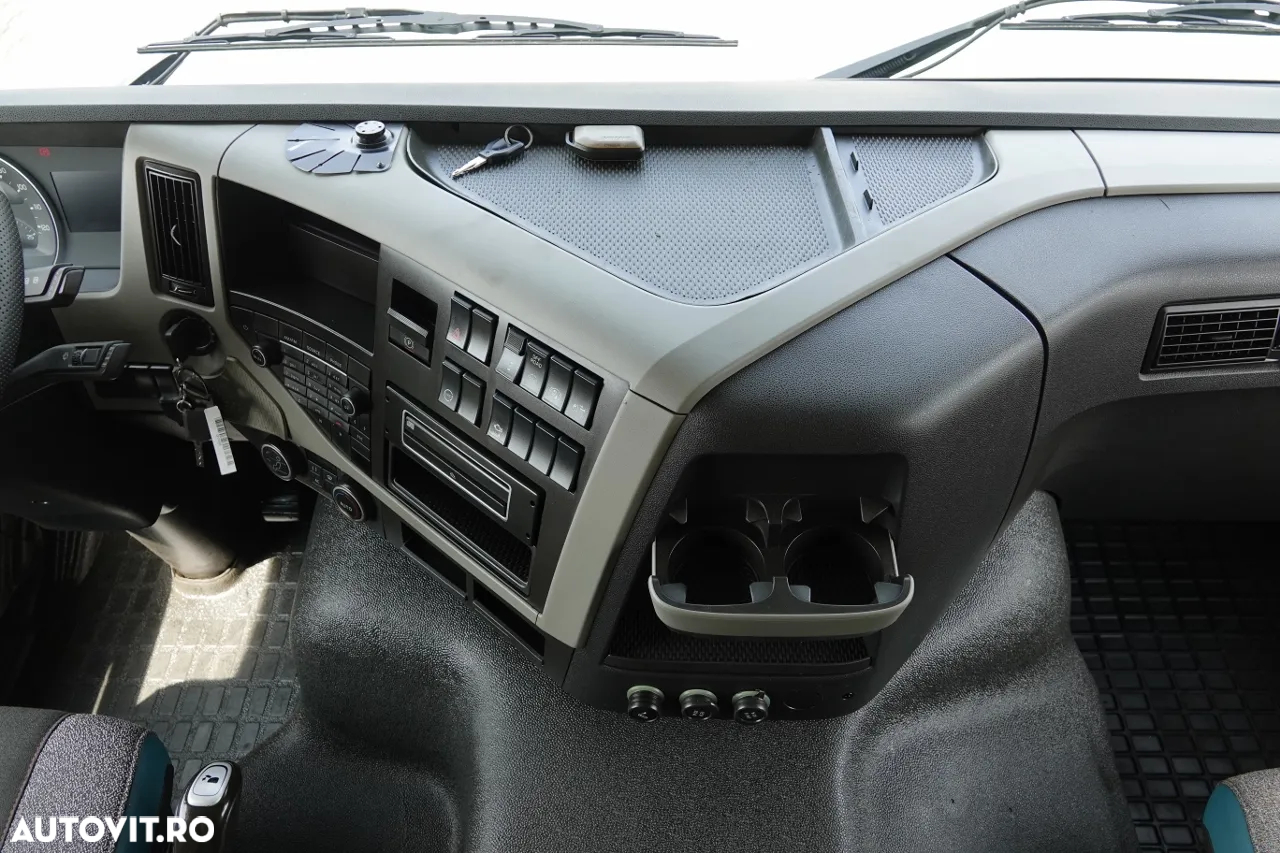 Volvo FM 450 / 8x4 / BASCULATOR SPATE / HIDROCLAPS / EURO 6 / IMPORTAT - 34