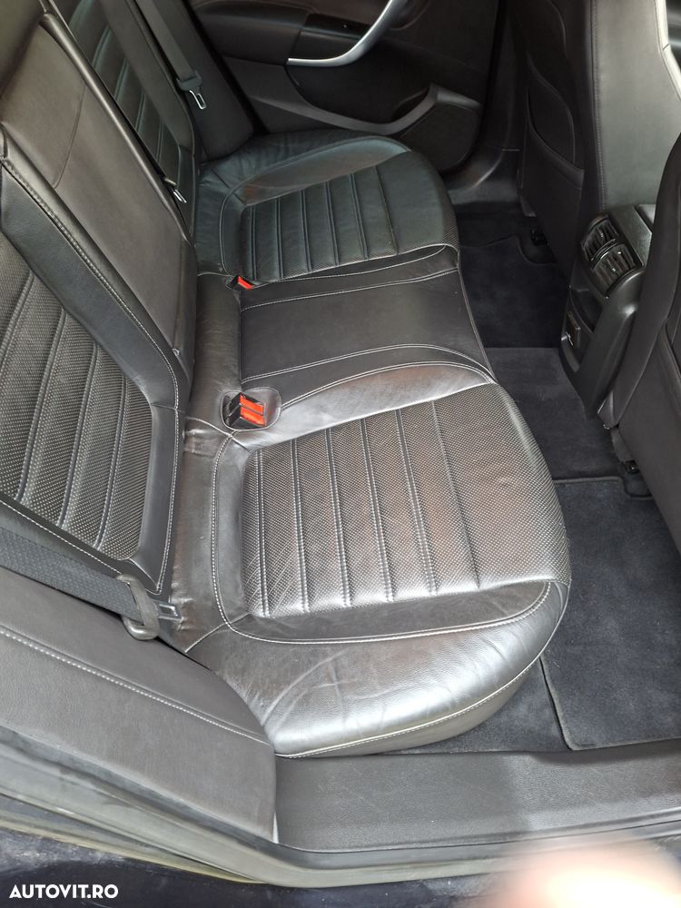 Opel Insignia 2.0 CDTI ecoFLEX Business Cosmo - 16