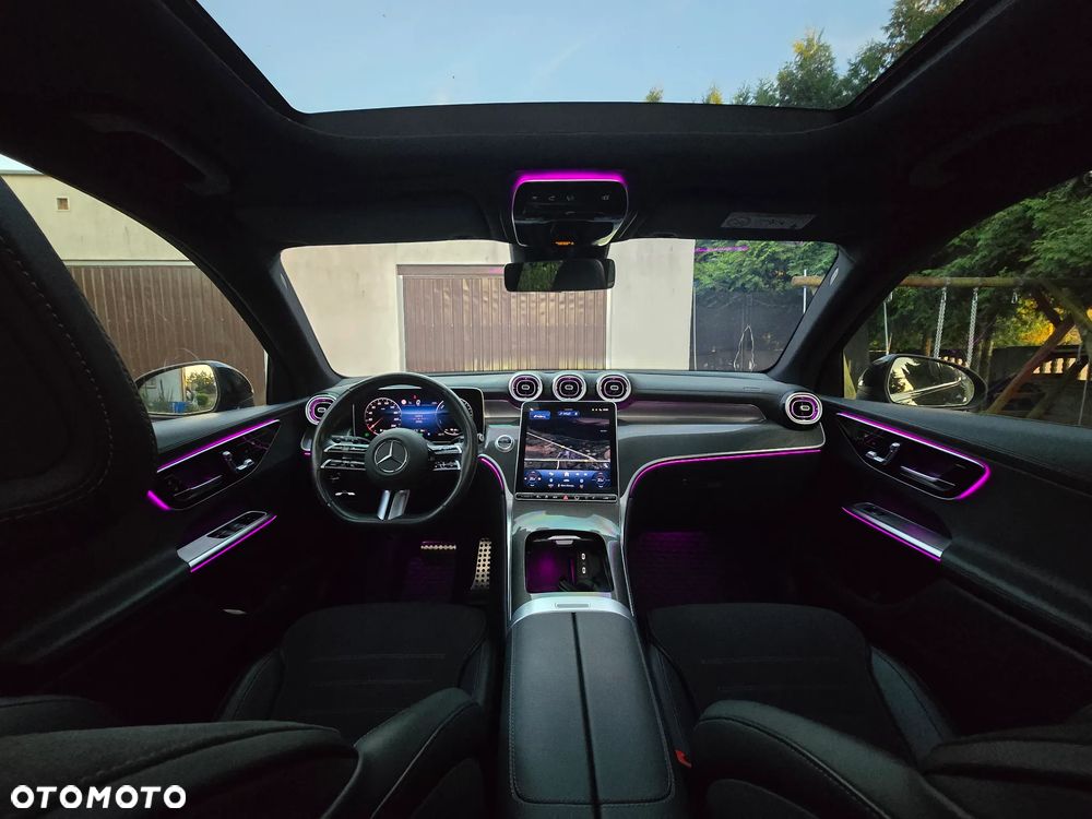 Mercedes-Benz GLC 300 de 4Matic 9G-TRONIC AMG Line Advanced - 39