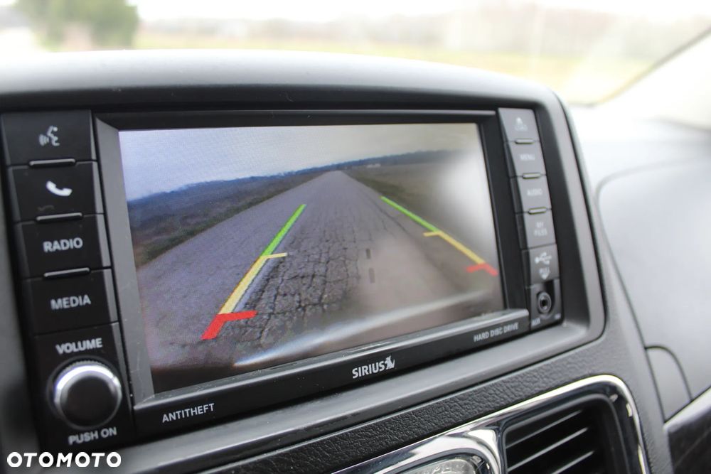 Chrysler Town & Country 3.6 Touring - 31