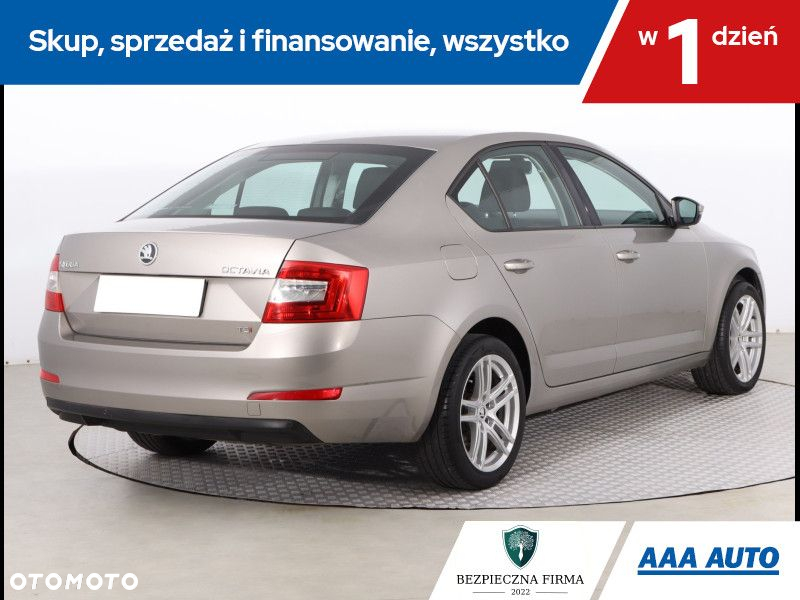 Skoda Octavia - 6