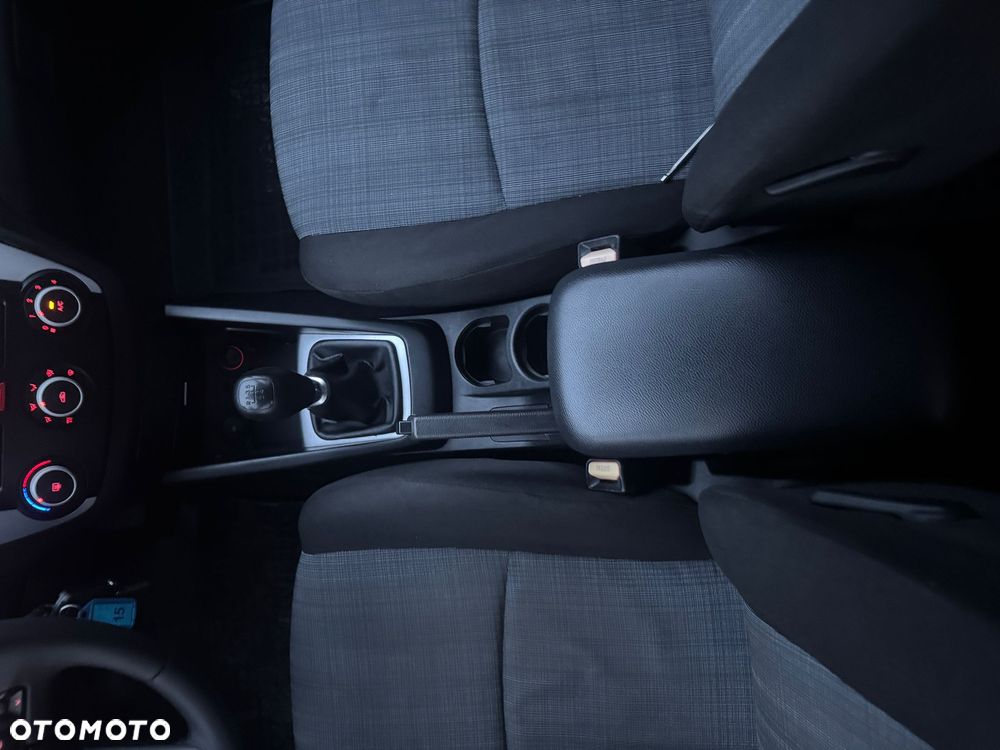 Kia Ceed - 19
