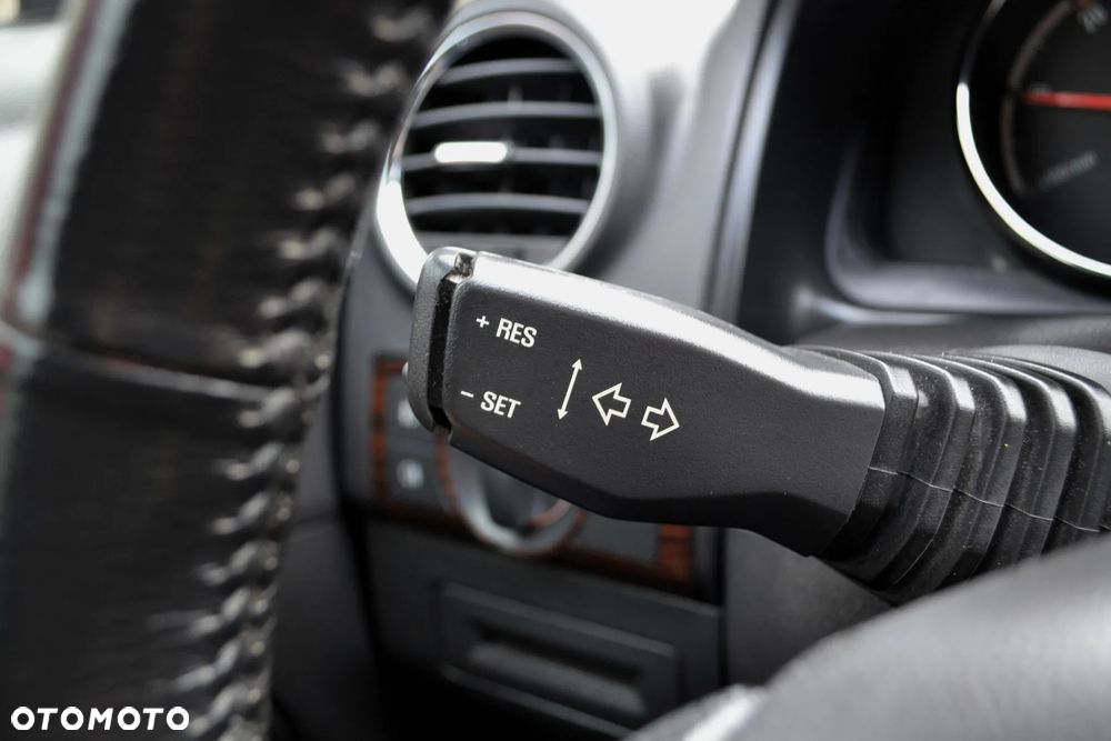 Opel Antara 2.0 CDTI Automatik 4x4 Navi - 23