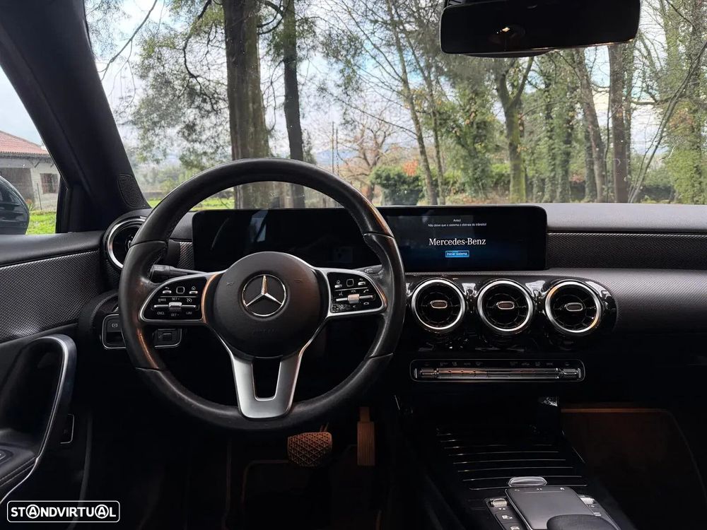 Mercedes-Benz A 180 Limousine d Business Solutions Aut. - 16