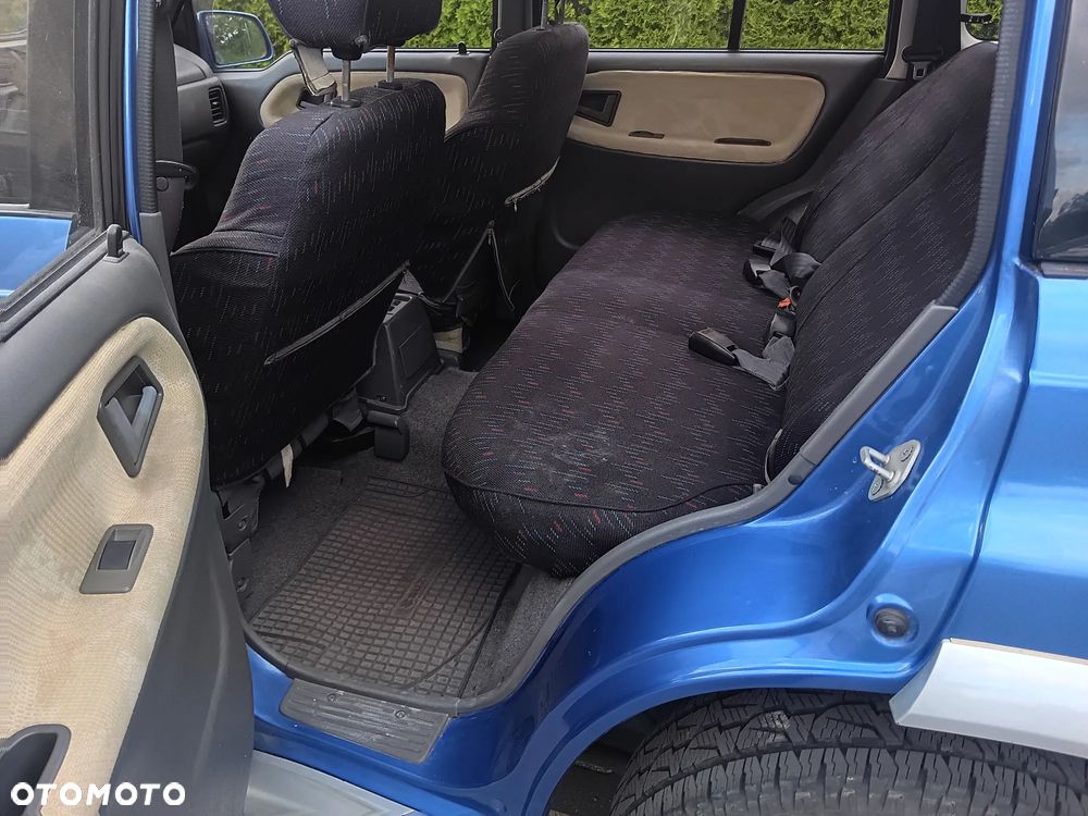 Suzuki Vitara - 22