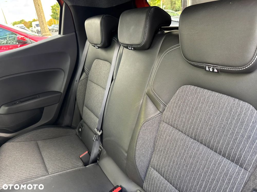 Renault Clio - 16