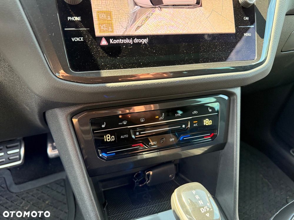 Volkswagen Tiguan - 27