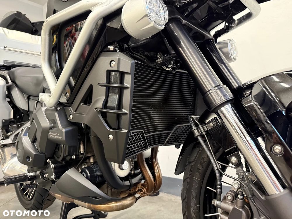 Honda VFR - 18