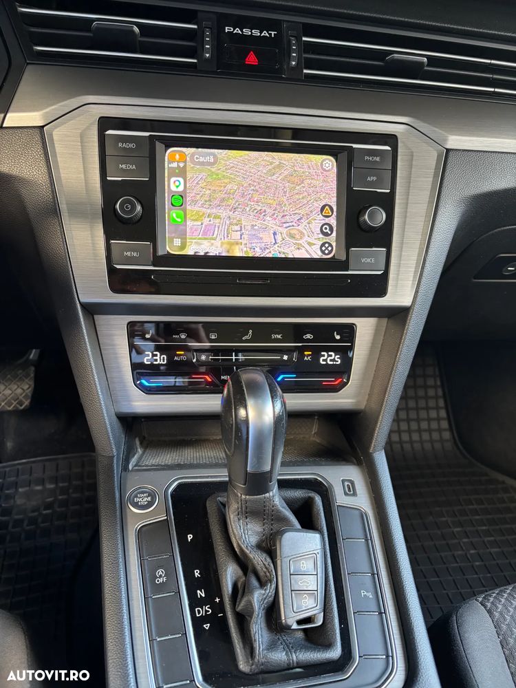 Volkswagen Passat 2.0 TDI DSG Highline - 3