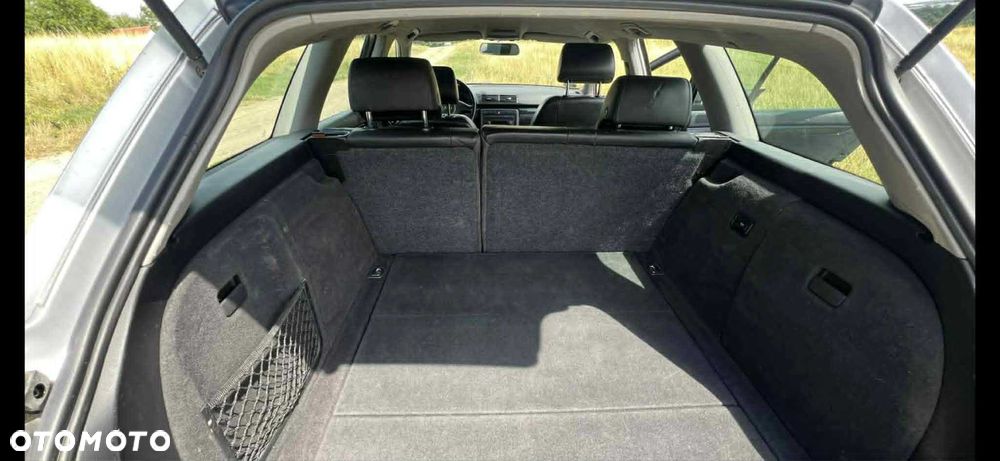Audi A4 Avant - 6