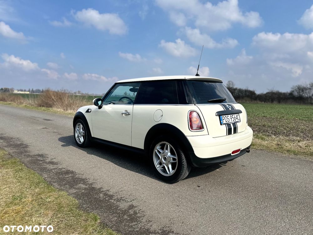 MINI ONE - 8