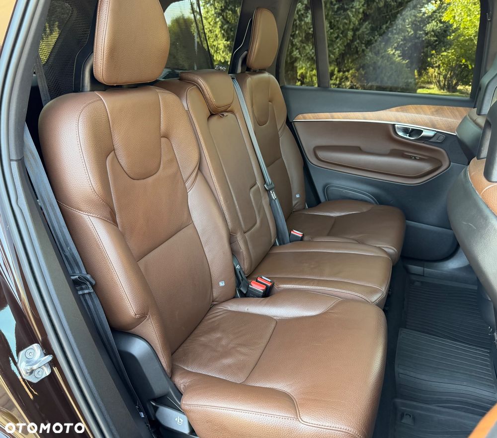Volvo XC 90 B5 D AWD Momentum Pro - 16