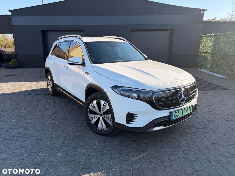 Mercedes-Benz EQB 250 66.5kWh AMG - 1