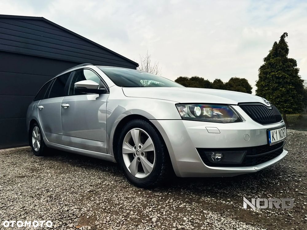 Skoda Octavia 2.0 TDI Green tec 4x4 Elegance - 4