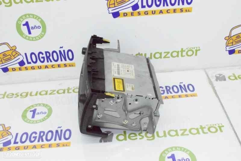 SISTEMA AUDIO / RADIO CD TOYOTA RAV 4 III 2007 -8612042220 - 2