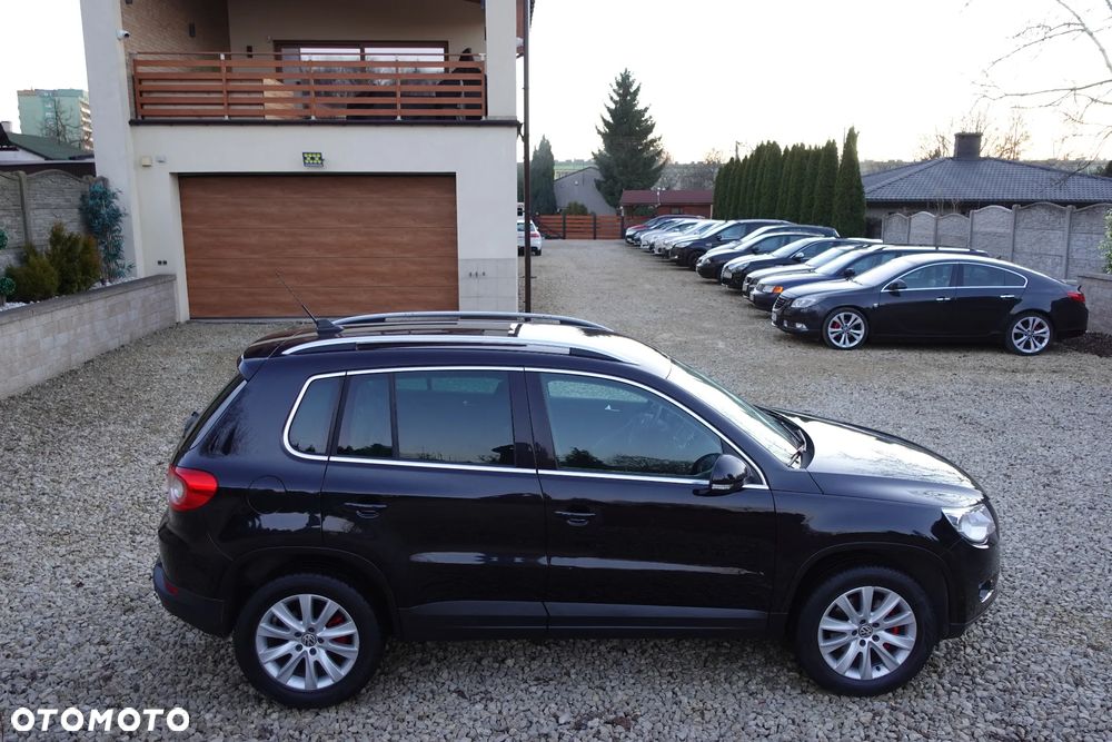 Volkswagen Tiguan - 5