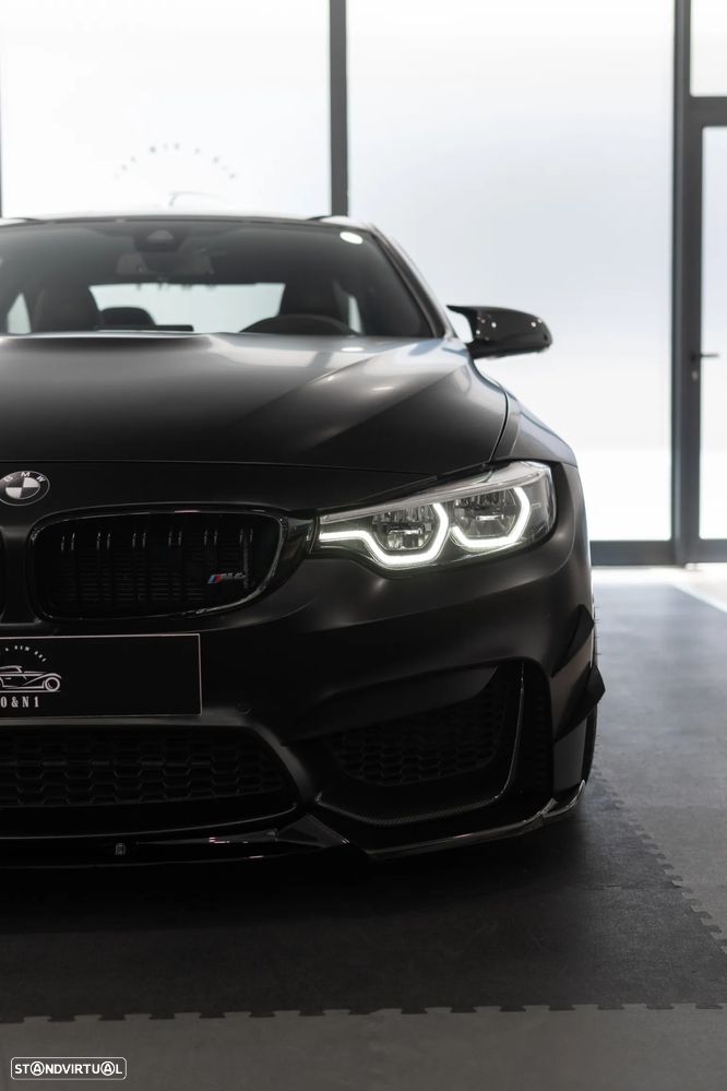 BMW M4 DKG Competition - 14