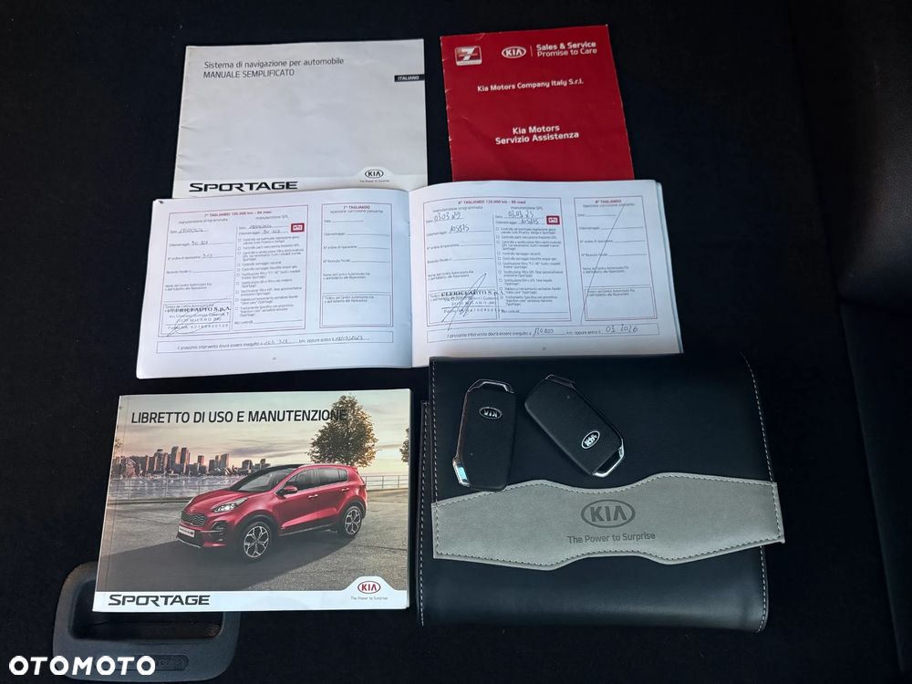 Kia Sportage 1.6 GDI Black Edition 2WD - 28