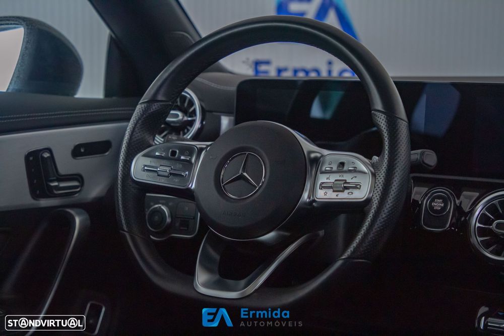 Mercedes-Benz CLA 250 - 25