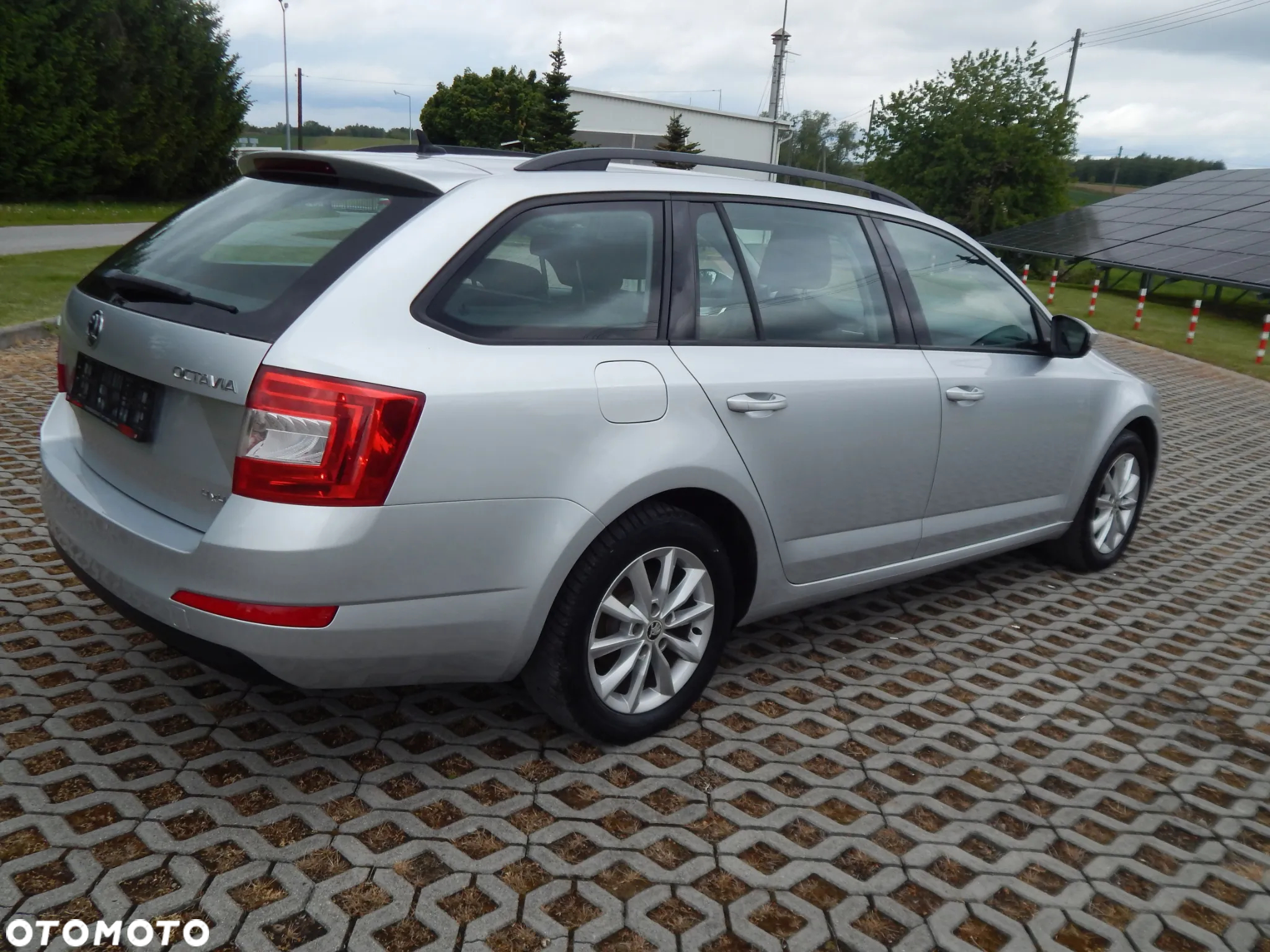 Skoda Octavia 1.6 TDI Ambition - 7