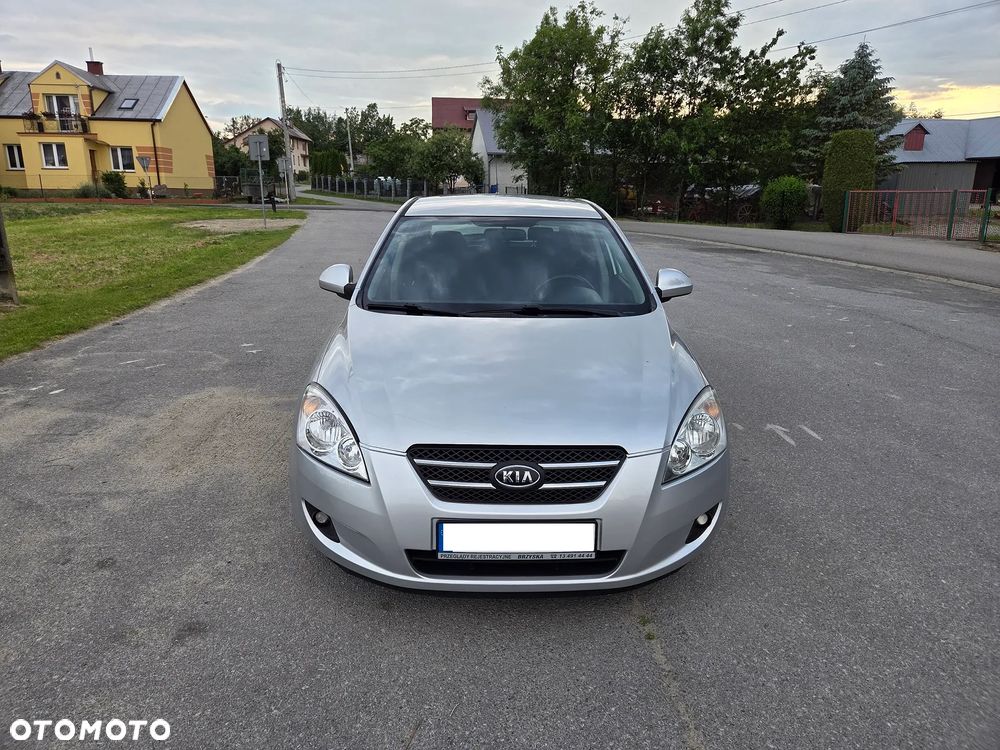 Kia Ceed 1.6 CVVT LX - 2