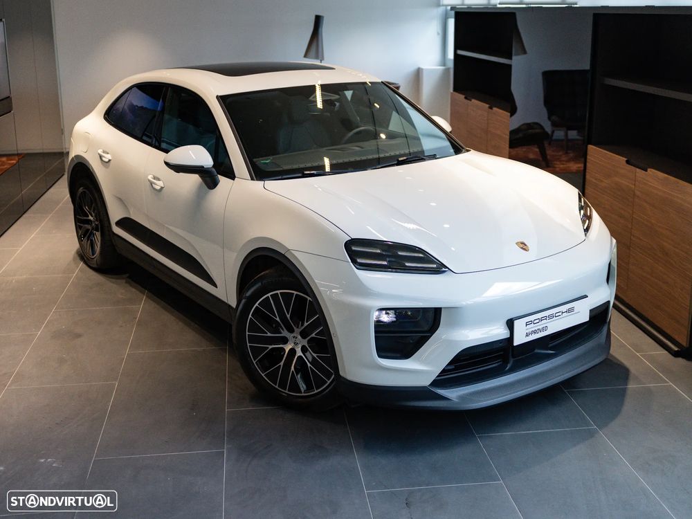 Porsche Macan Electric - 7