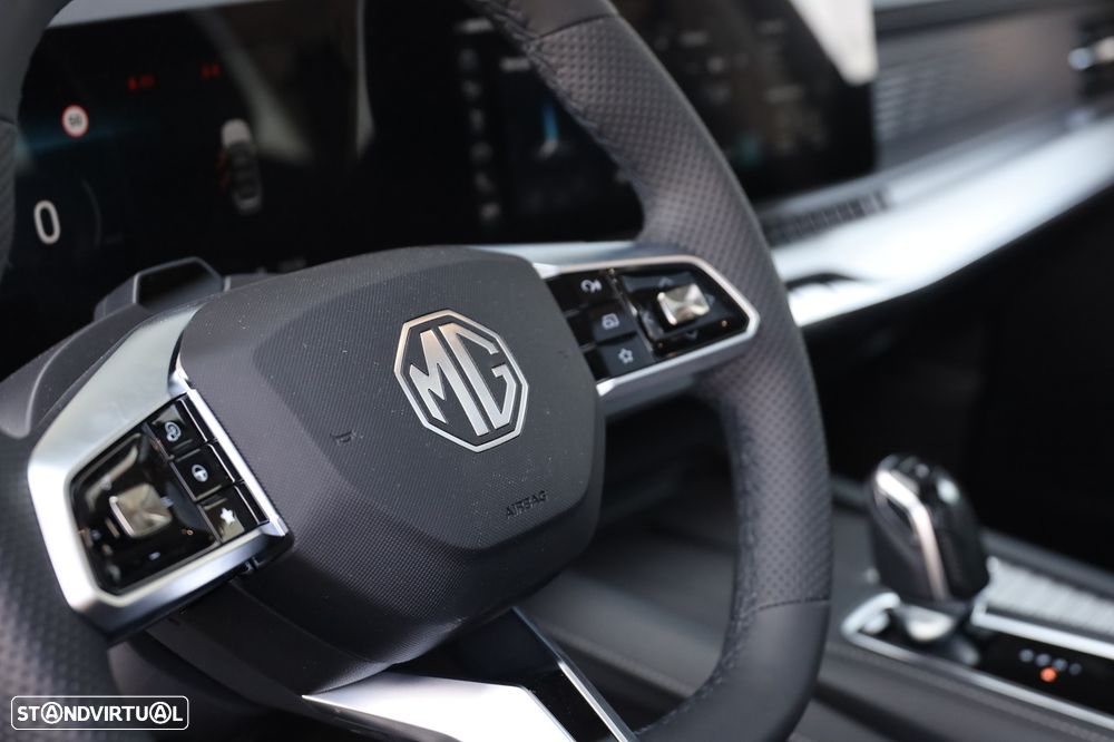 MG MGS9 1.5 L Luxury - 19
