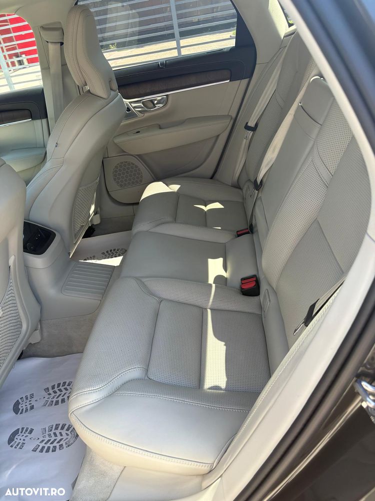 Volvo S90 T8 Recharge AWD Geartronic Inscription - 16