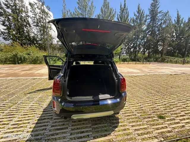 MINI Countryman Cooper D Premium Yours Auto - 6
