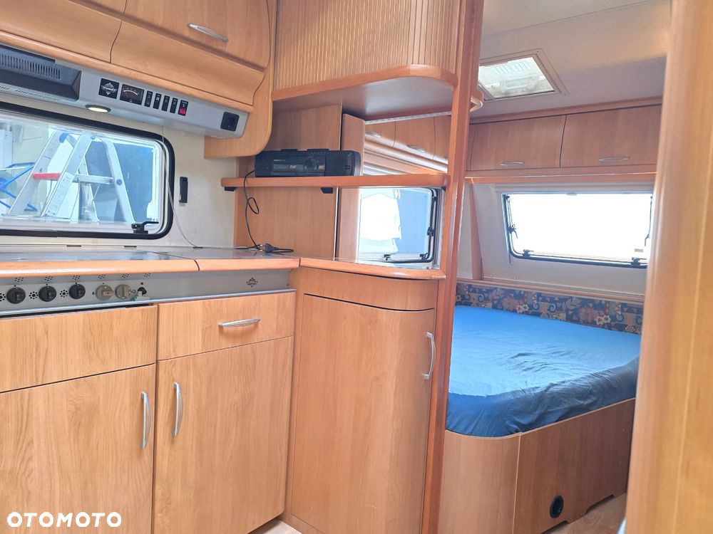 Hobby 495 UFE namiot prysznic WC przyczepa kempingowa DOSTAWA - 31