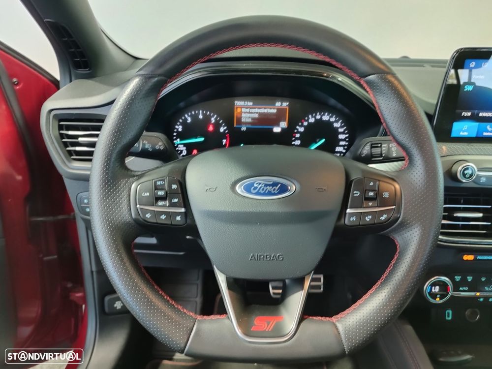 Ford Focus 1.0 EcoBoost ST-Line - 18