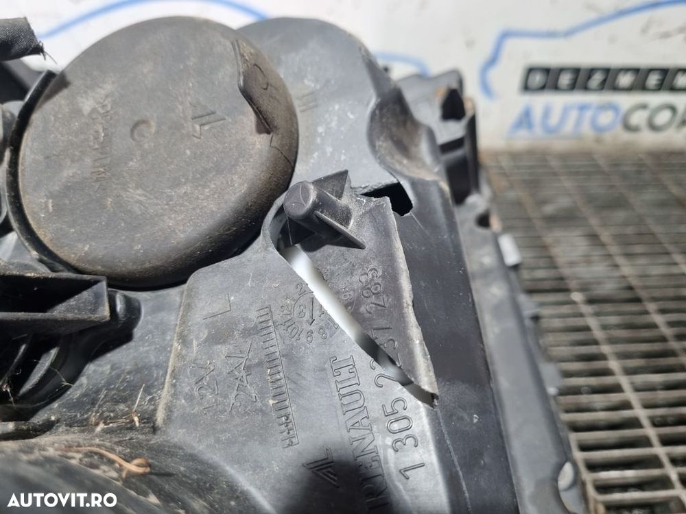 Far Stanga Dacia Duster 2010 - 2013 SUV 4 Usi (1103) Fara xenon CLEMA RUPTA - 5