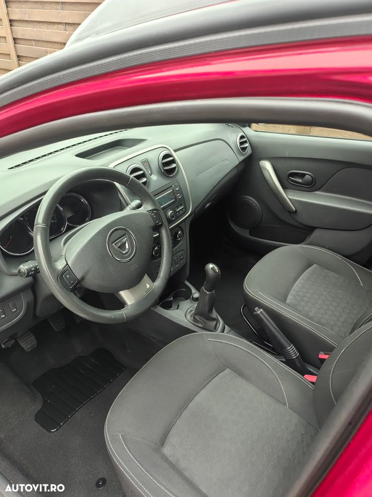 Dacia Logan TCe 90 Laureate - 16