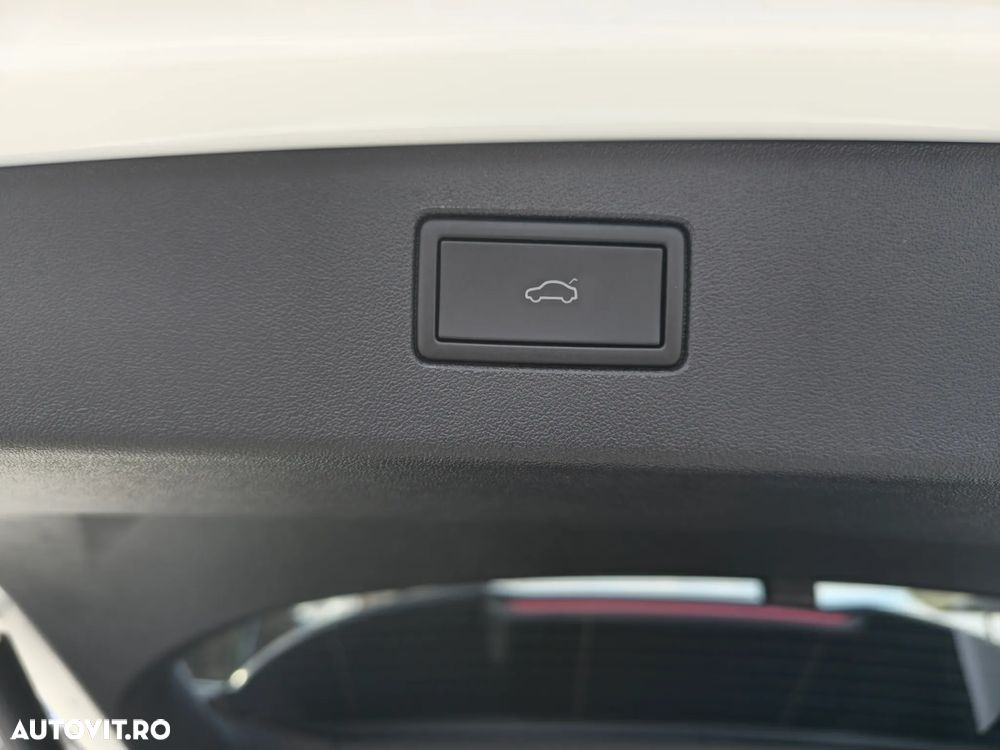 Volkswagen Tiguan 2.0 TDI SCR 4Motion DSG R-Line - 16