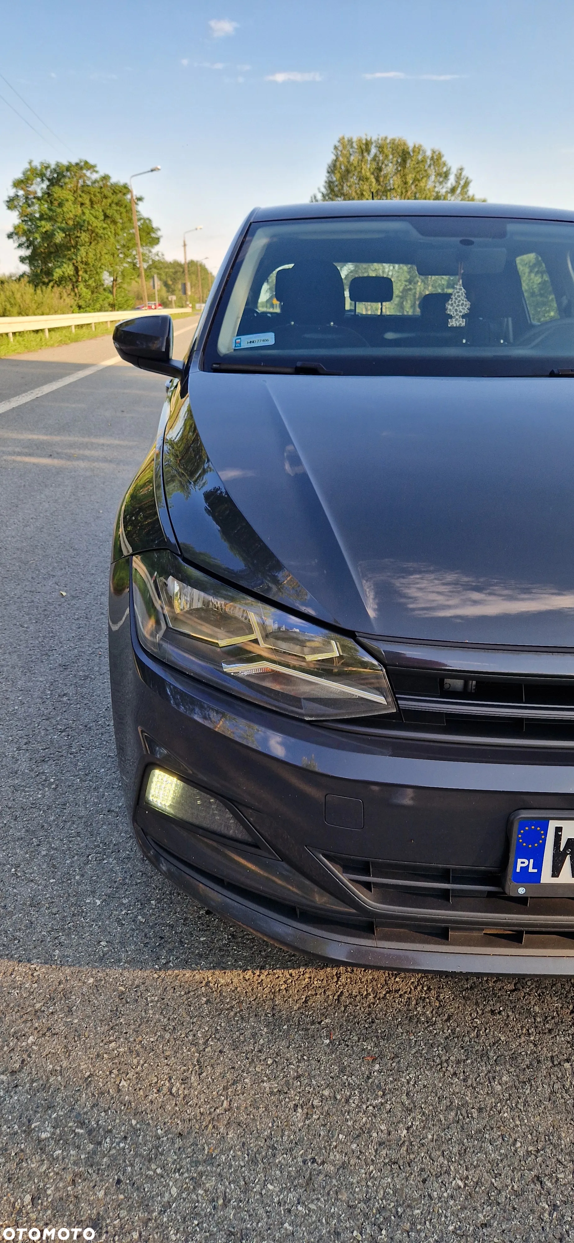 Volkswagen Polo 1.6 TDI SCR Trendline - 9