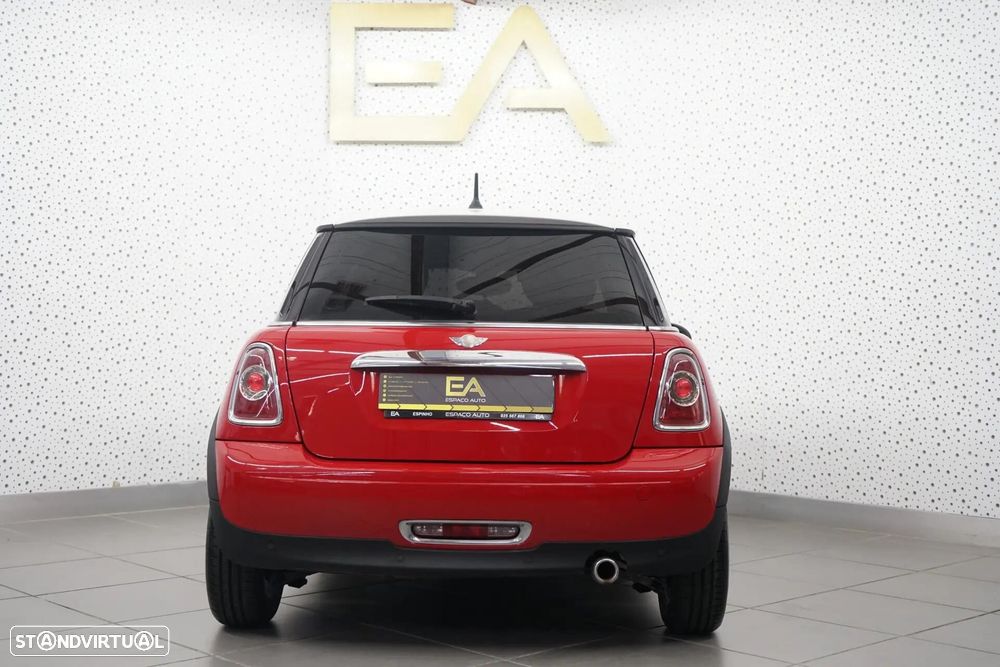 MINI 3 Portas Cooper D - 5