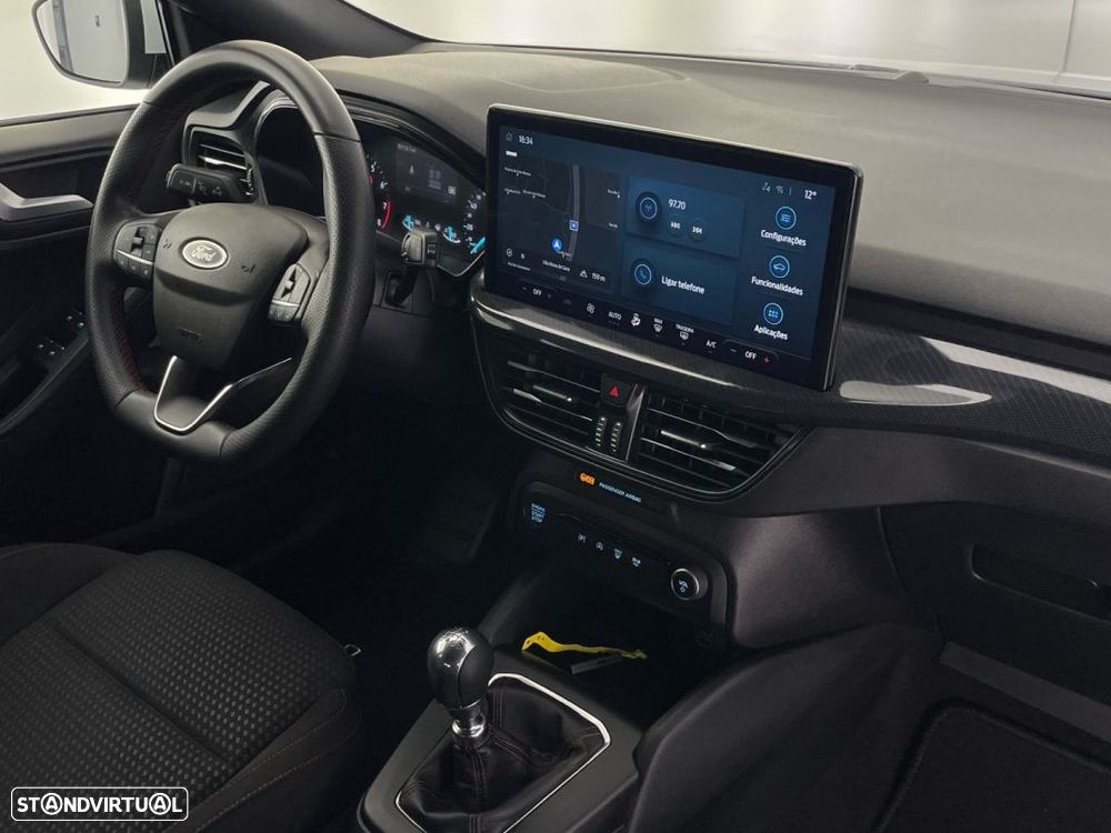 Ford Focus 1.0 EcoBoost MHEV ST-Line - 22