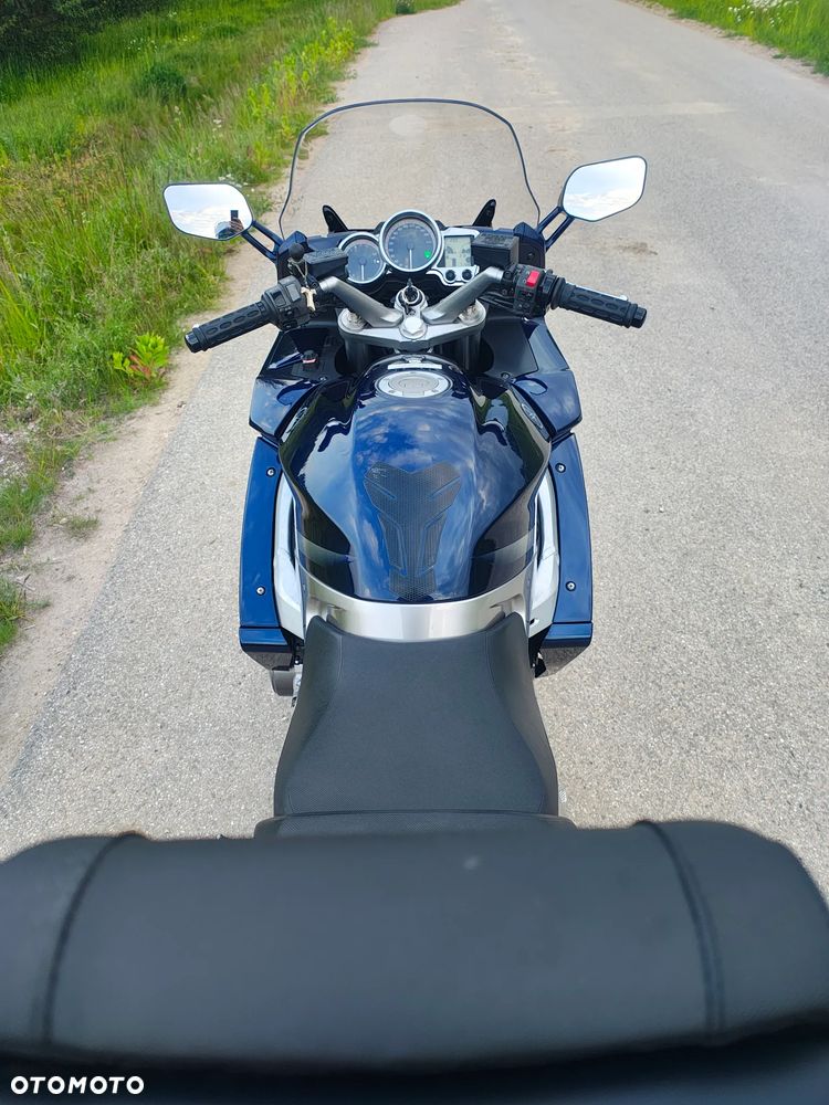 Yamaha FJR - 8