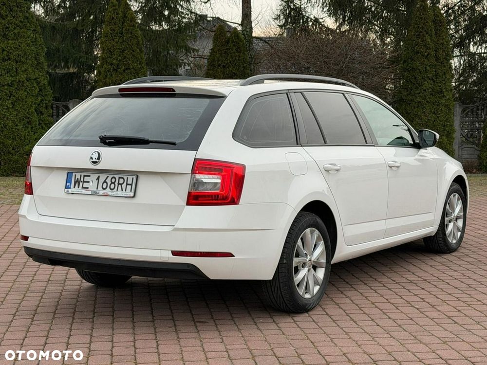 Skoda Octavia 1.6 TDI Ambition - 5