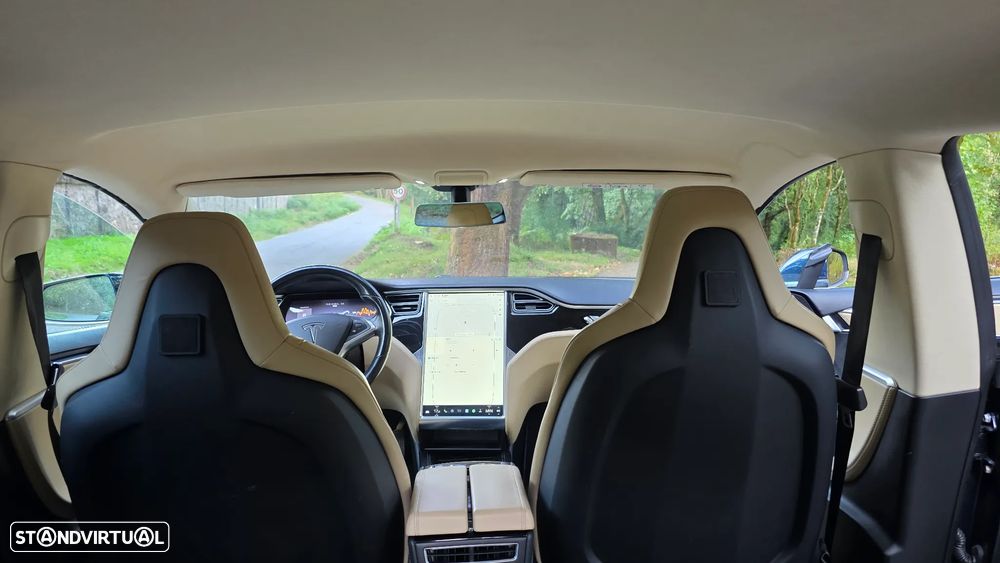 Tesla Model S 85 Perfomance - 15