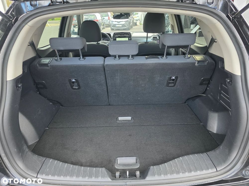 SsangYong/KGM Tivoli 1.5 T-GDI Sapphire - 22