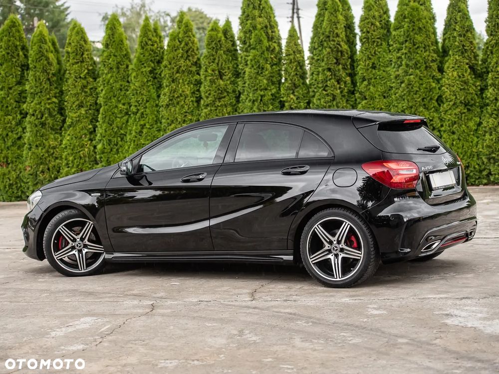 Mercedes-Benz Klasa A 250 4-Matic AMG Line - 10