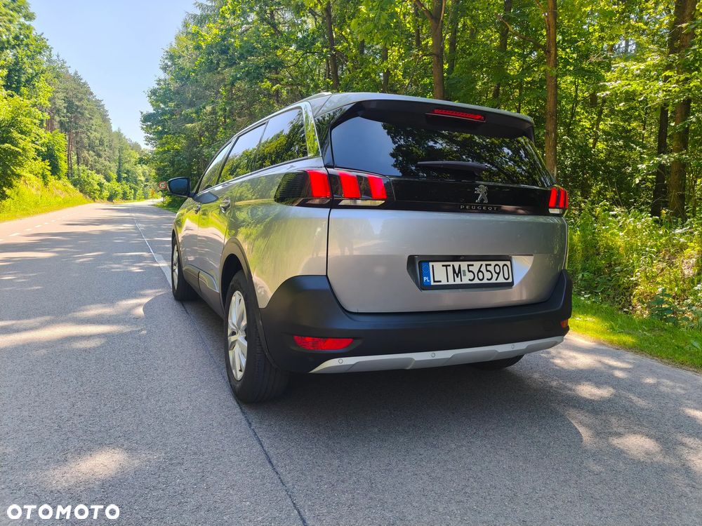 Peugeot 5008 - 16