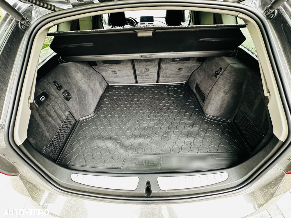 BMW Seria 3 320d xDrive AT - 29