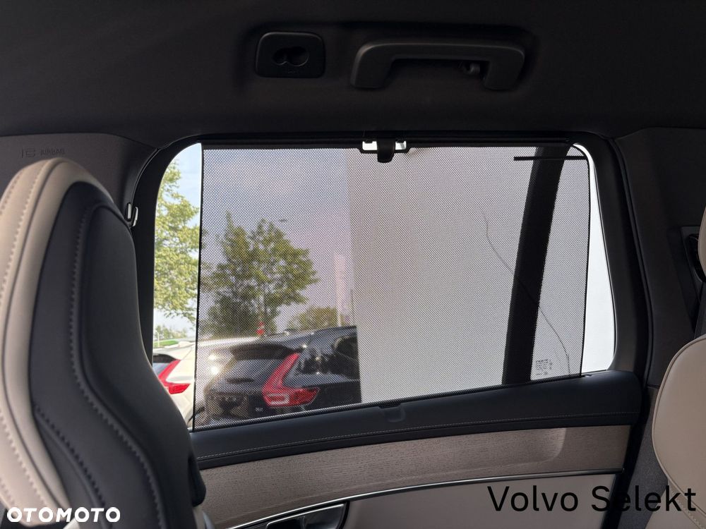 Volvo XC 90 - 26