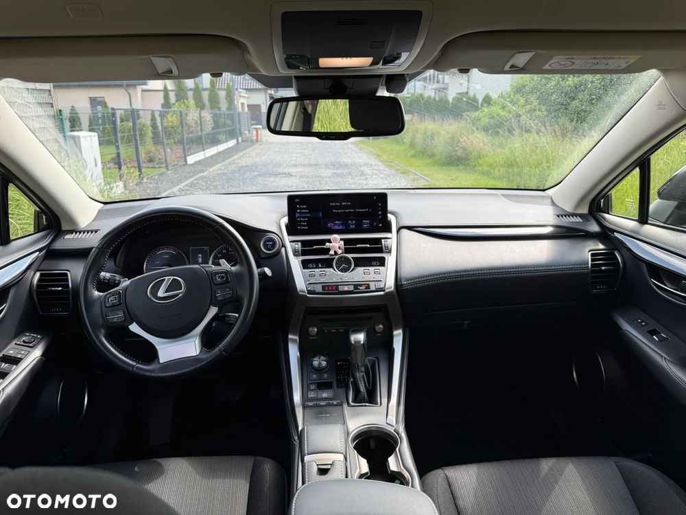 Lexus NX 300h Elegance AWD - 9