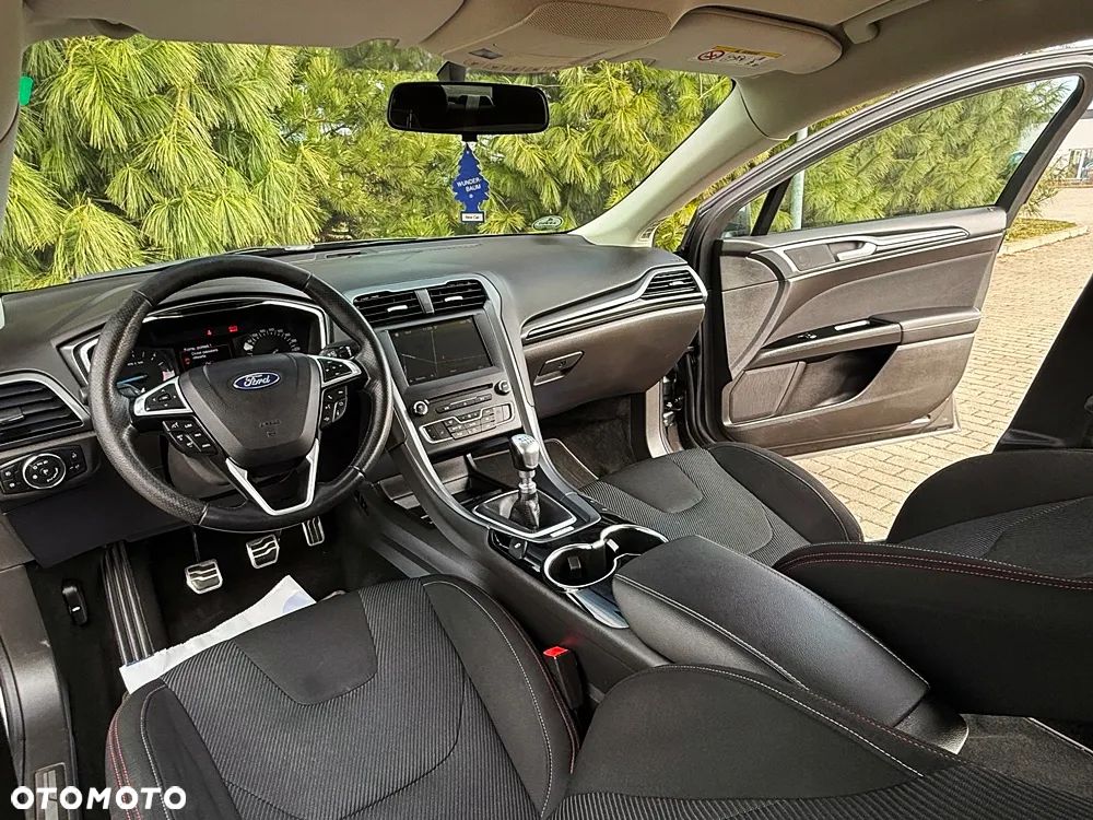 Ford Mondeo 2.0 TDCi STart-Stopp ST-Line - 33