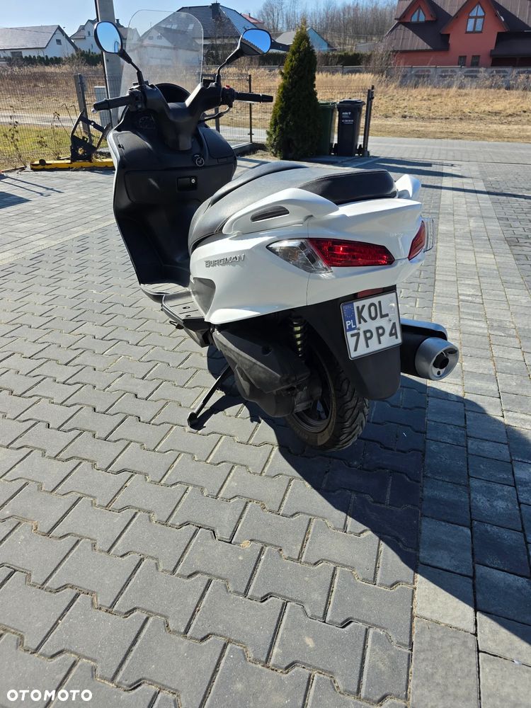 Suzuki Burgman - 3