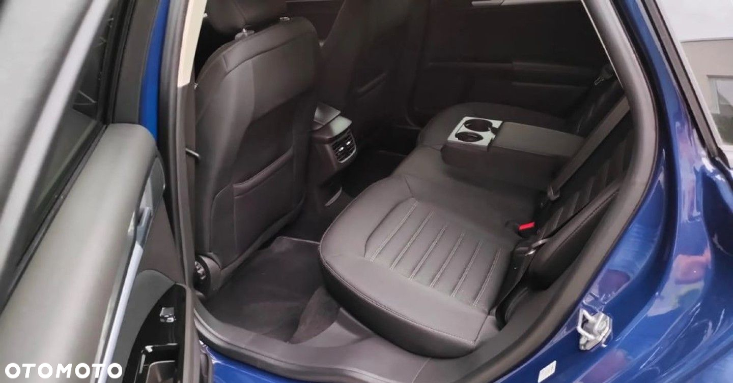 Ford Mondeo - 25