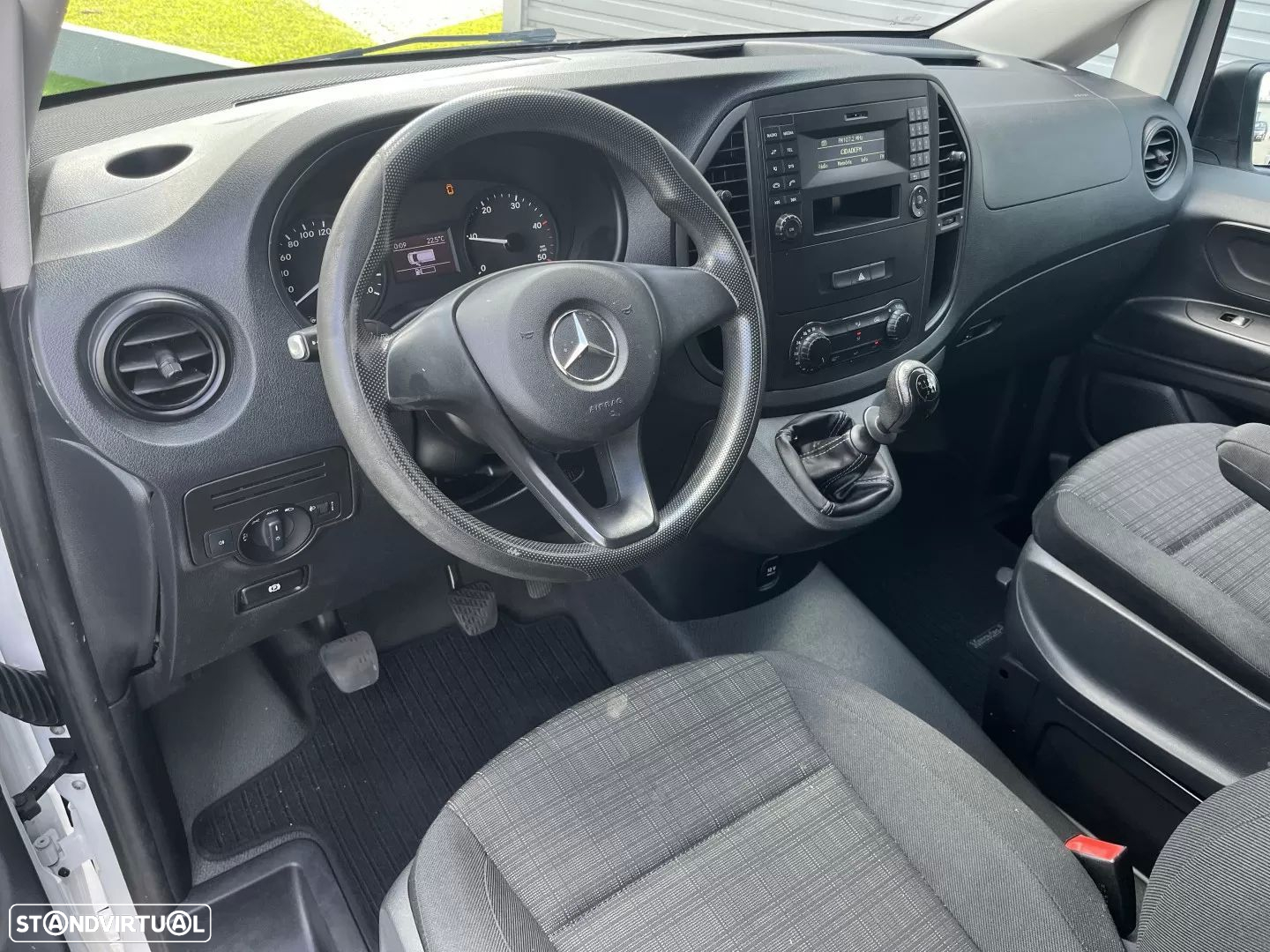 Mercedes-Benz Vito Tourer 109 CDI (BlueTEC) Extra-Longa SELECT - 13